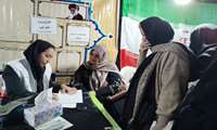 ارائه خدمات سلامت در تجمعات شبانه شهریار در شامگاه 28 فروردین توسط شبکه بهداشت و درمان