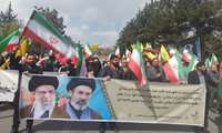 حضور پر شور کارکنان شبکه بهداشت و درمان شهریار در مراسم بزرگداشت رهبر شهید انقلاب اسلامی در دانشگاه علوم پزشکی ایران