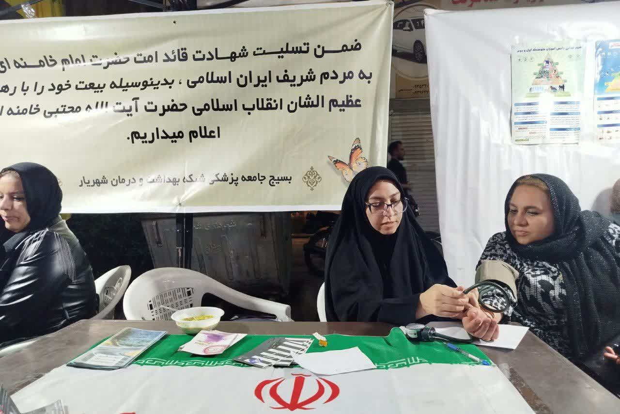 تداوم ارائه خدمات تیم سلامت؛ تجمعات شبانه شهریار با استقرار موکب سلامت