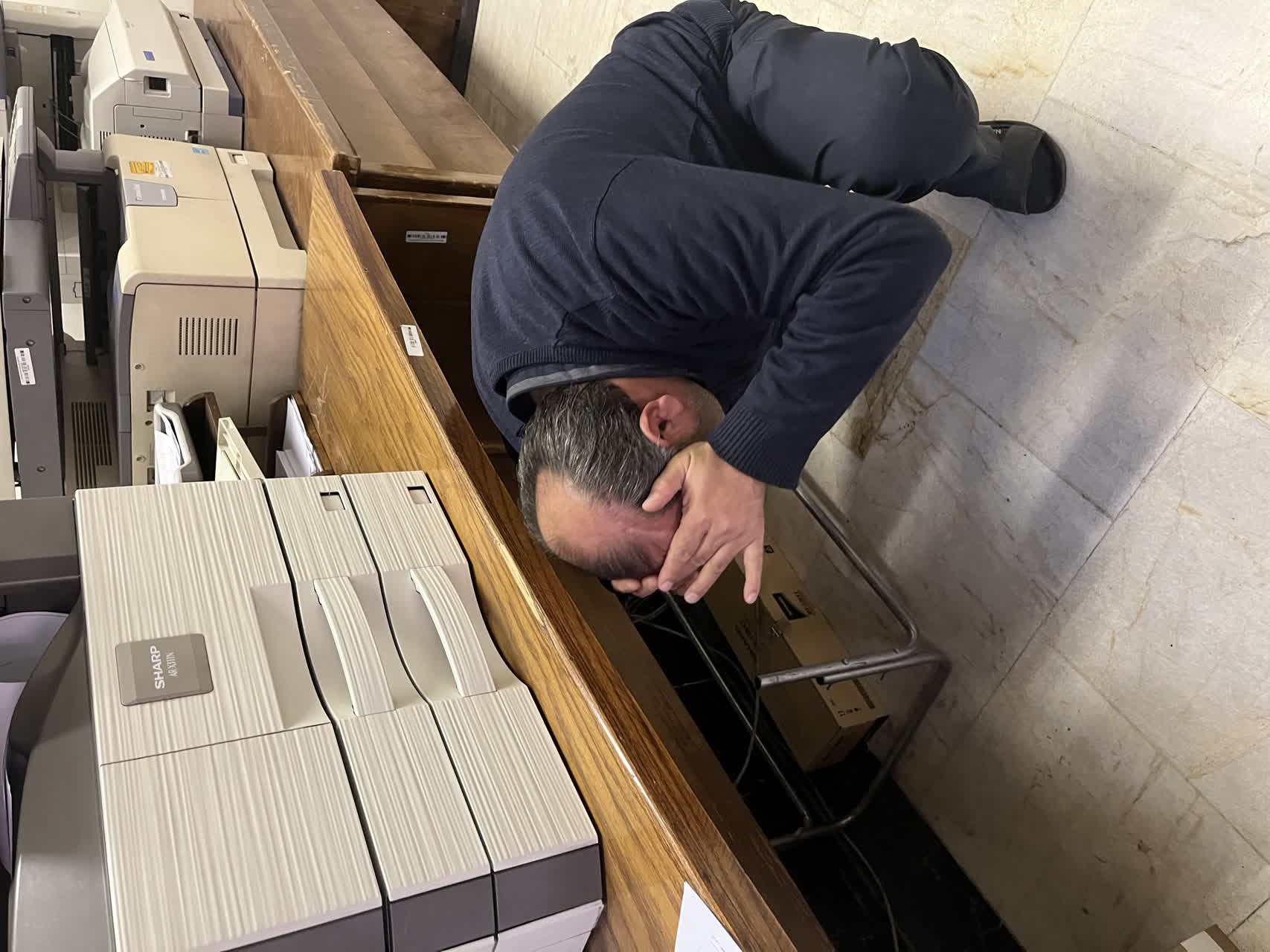 برگزاری مانور زلزله در ستاد شبکه بهداشت و درمان شهریار 