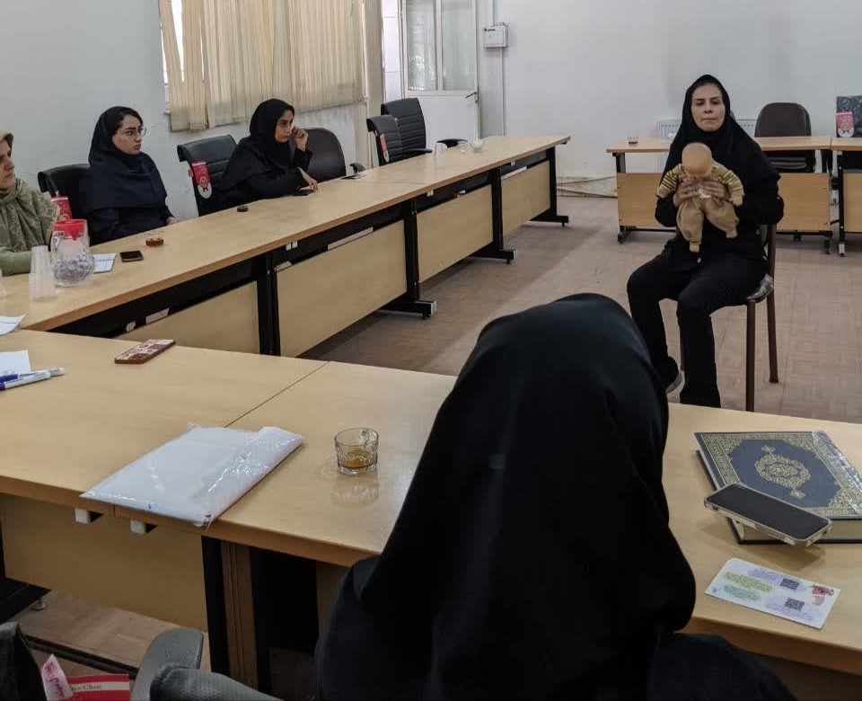 ارتقای ایمنی کودکان در نهادها؛ برگزاری برنامه آموزشی احیا و پیشگیری از حوادث در اداره جهاد کشاورزی شهریار