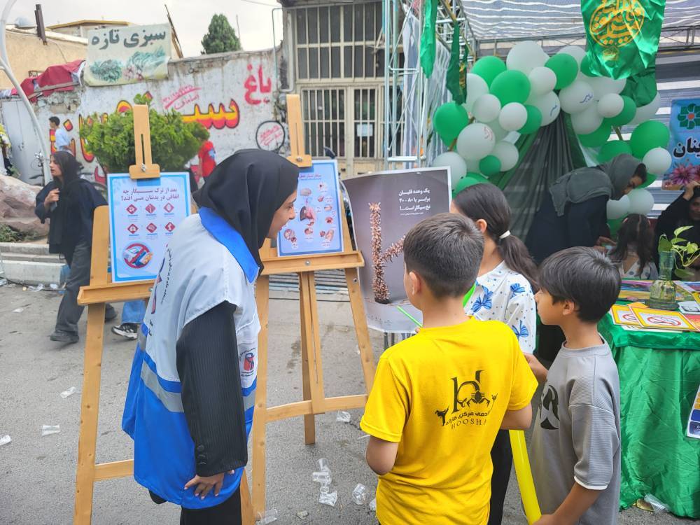 قلیان‌ها را گلدان می‌کنیم»؛ ترویج سبک زندگی سالم در «شهر بدون دخانیات وحیدیه» با استقبال شهروندان