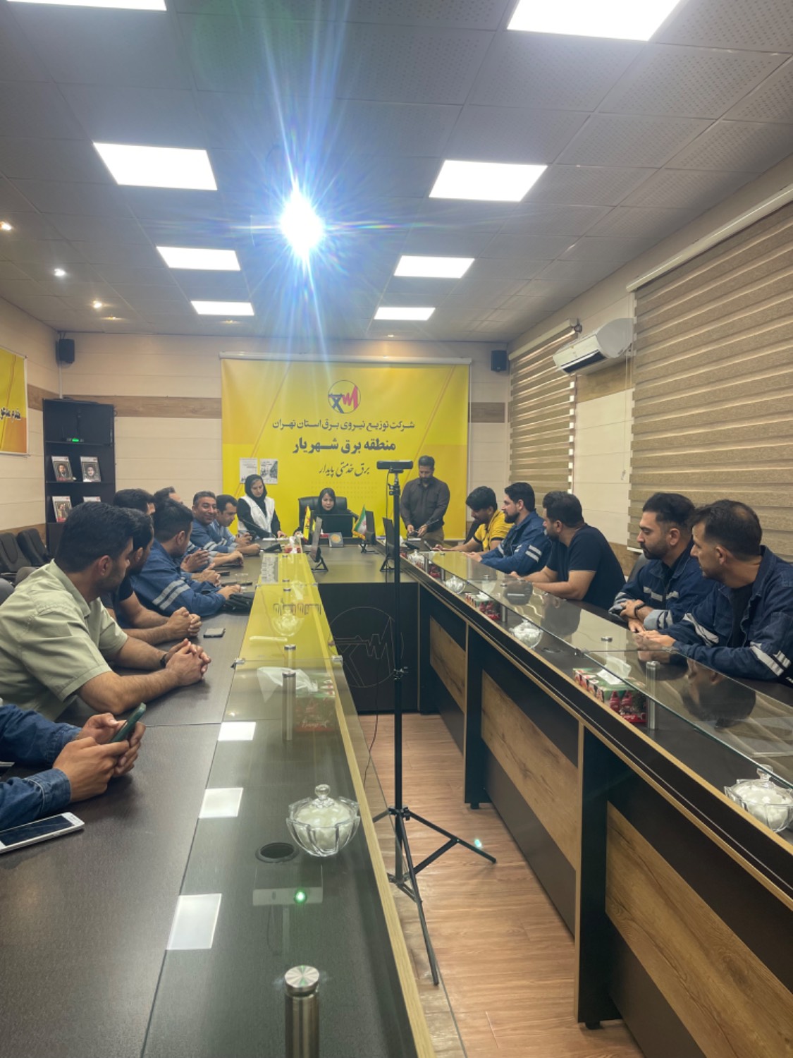 ارتقای آگاهی کارکنان اداره برق شهرستان شهریار نسبت به اثرات سوء مصرف دخانیات بر سلامت روان