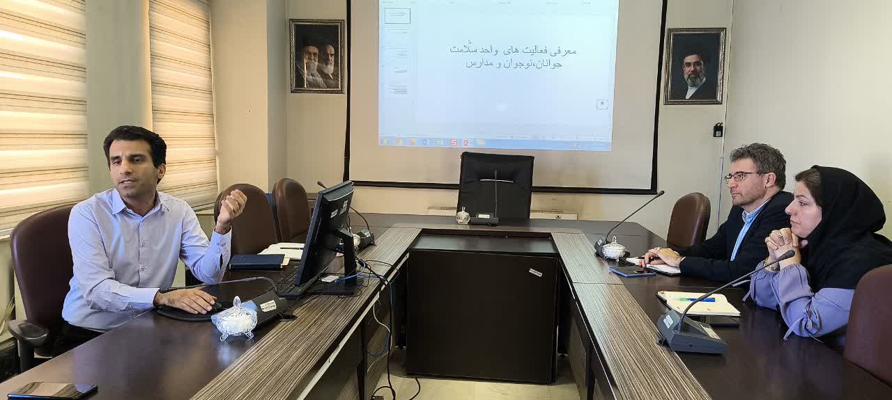  برگزاری کارگاه آموزشی پیشگیری از سوانح و حوادث ترافیکی برای پیام‌گزاران سلامت ادارات شهرستان
