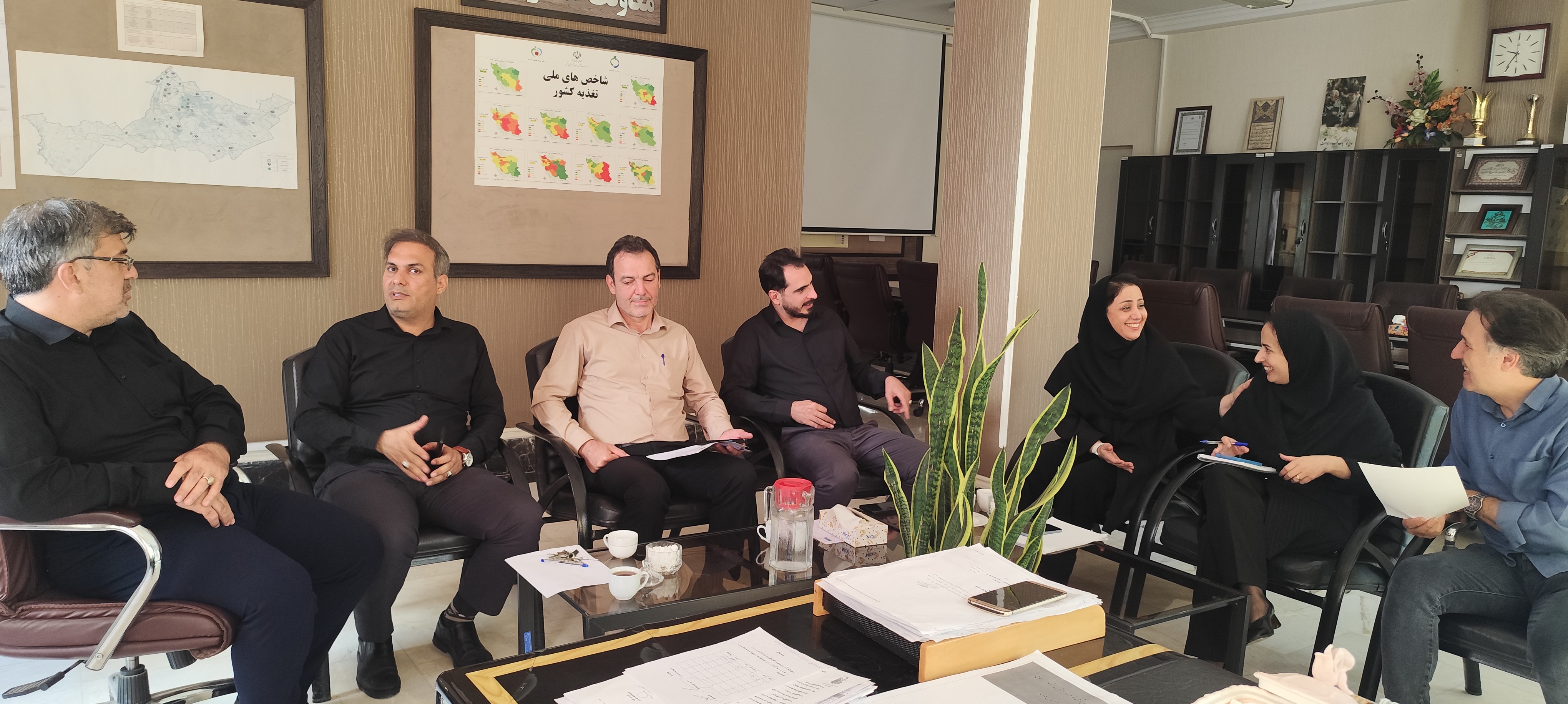 آمادگی کامل شبکه بهداشت و درمان شهریار برای خدمات‌رسانی به زائران مراسم وداع و تشییع «رهبر شهید»