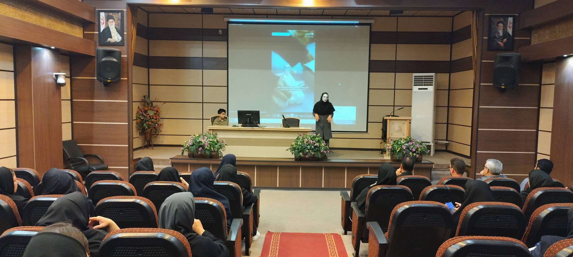 برگزاری کلاس آموزشی ایمن‌سازی و زنجیره سرد به مناسبت هفته جهانی ایمن‌سازی در شبکه بهداشت و درمان شهریار
