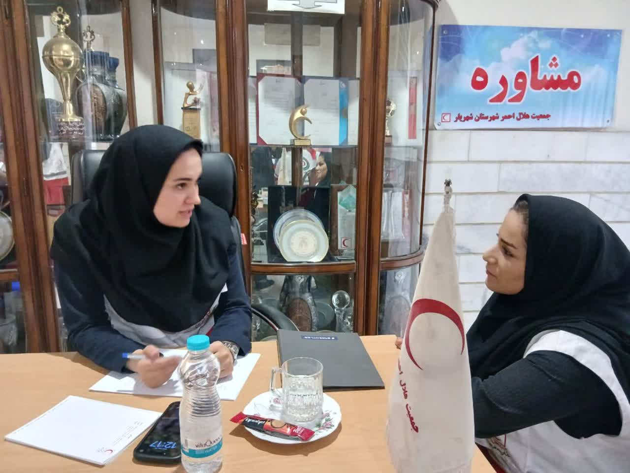برگزاری برنامه آموزش و مشاوره تغذیه سالم برای پرسنل هلال احمر شهرستان شهریار