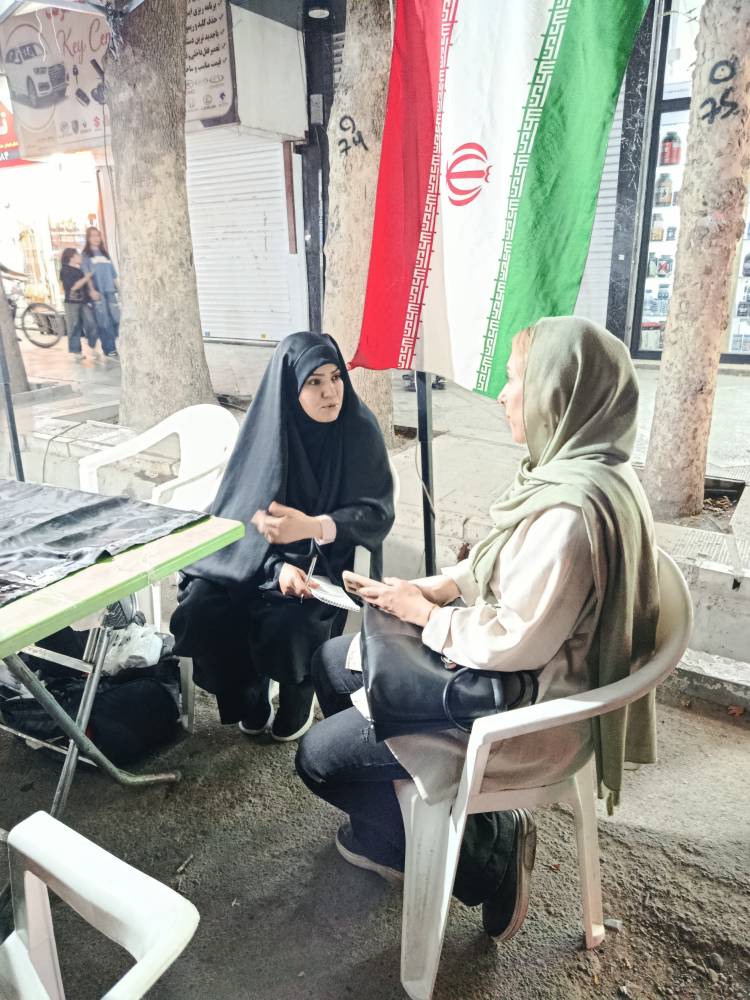 ارائه خدمات رایگان سلامت به بازدید کنندگان در موکب مشترک حوزه علمیه امام جعفر صادق (ع) و شبکه بهداشت و درمان شهرستان شهریار