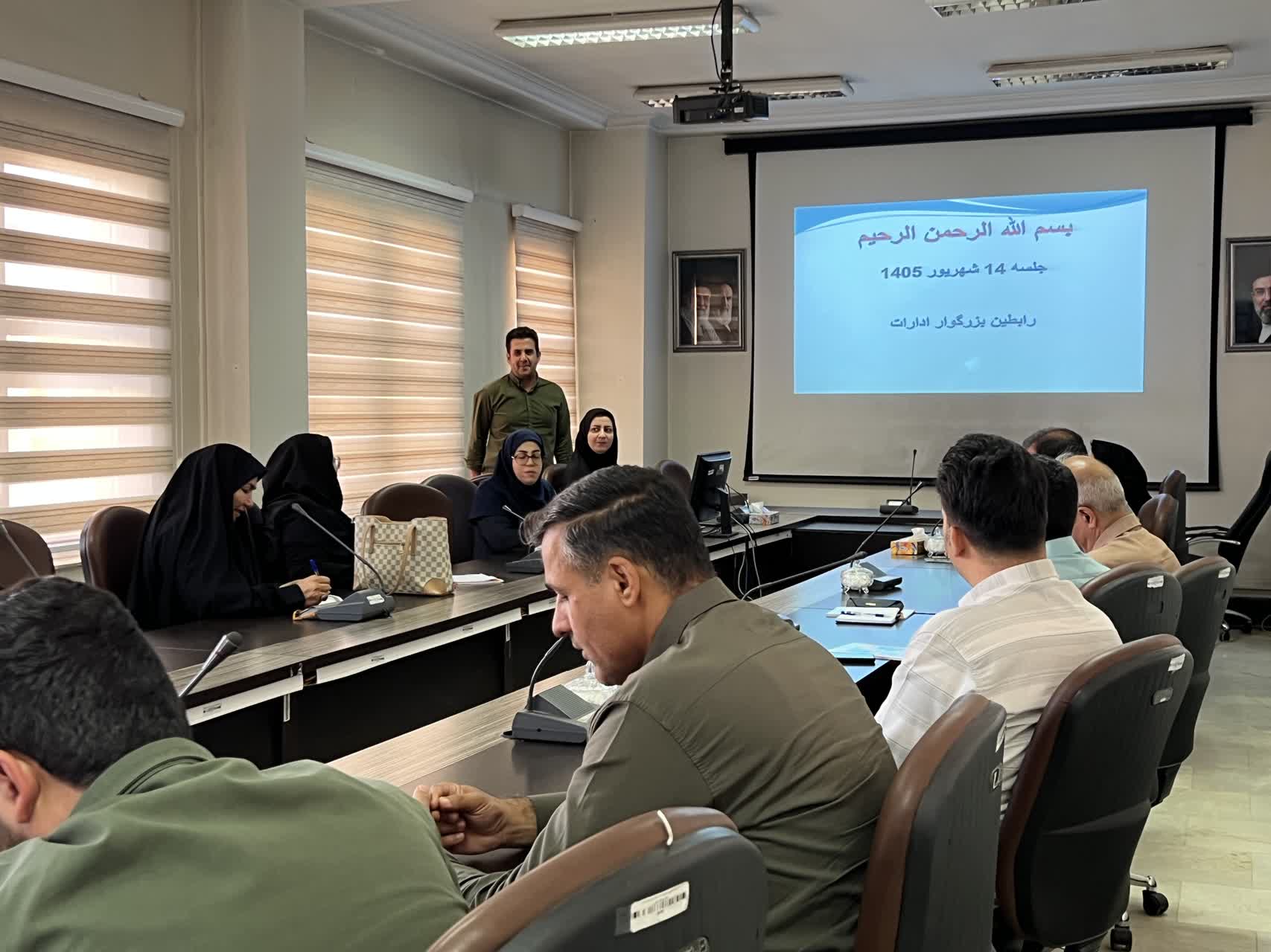 نشست تخصصی پیام‌گزاران سلامت؛ گامی برای هم‌افزایی دستگاه‌های اجرایی شهریار در مسیر ارتقای سواد سلامت